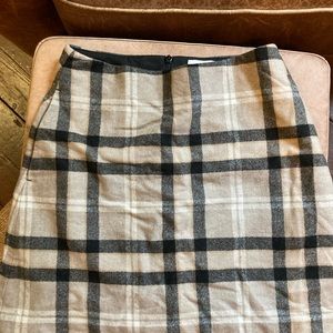 Aritzia Wilfred Mini Skirt